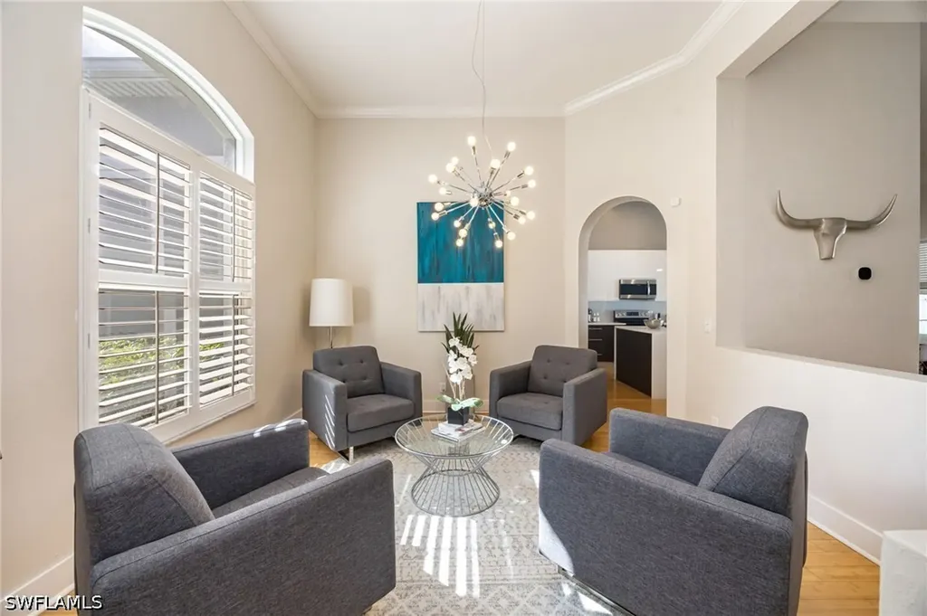 382 Burnt Pine Drive Naples FL 34119
