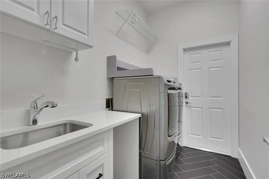 6391 Old Mahogany Court Naples FL 34109