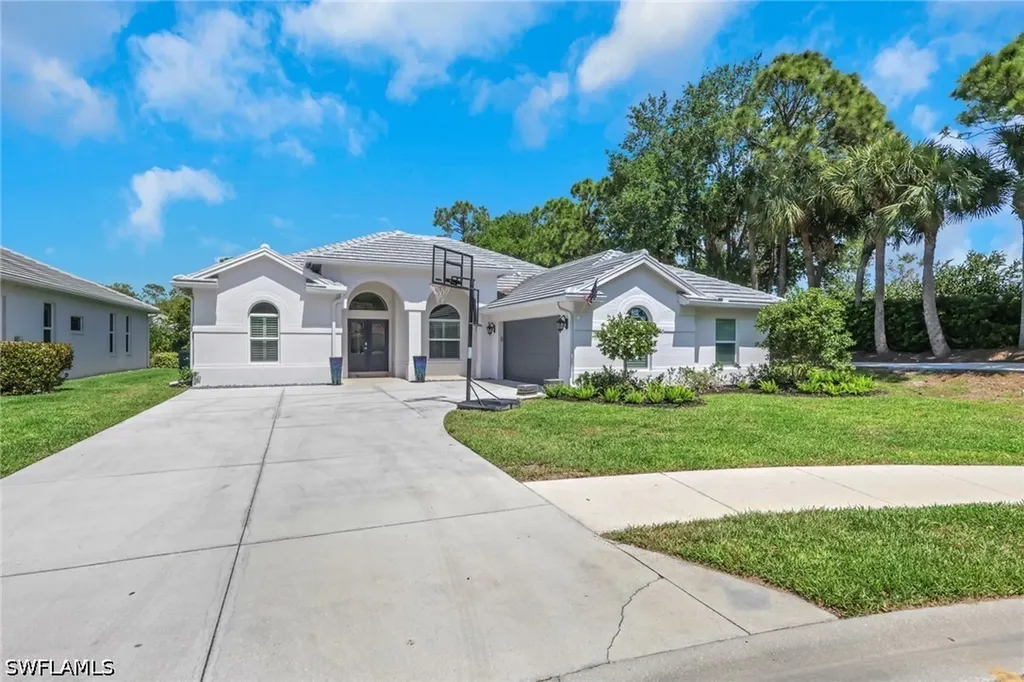 6391 Old Mahogany Court Naples FL 34109