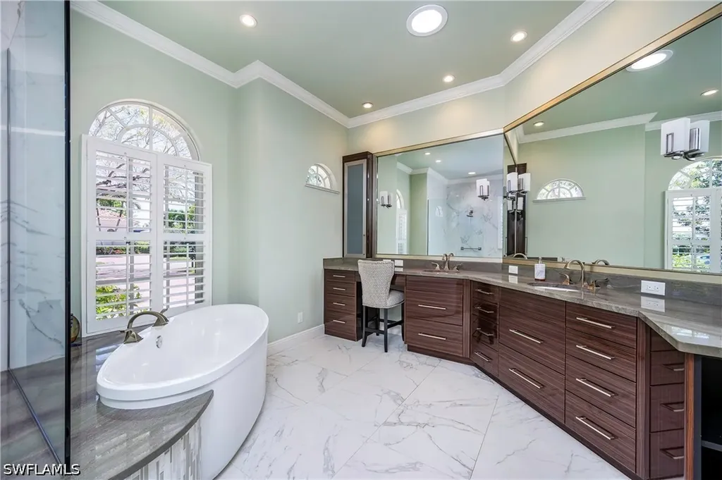 7657 Mulberry Lane Naples FL 34114