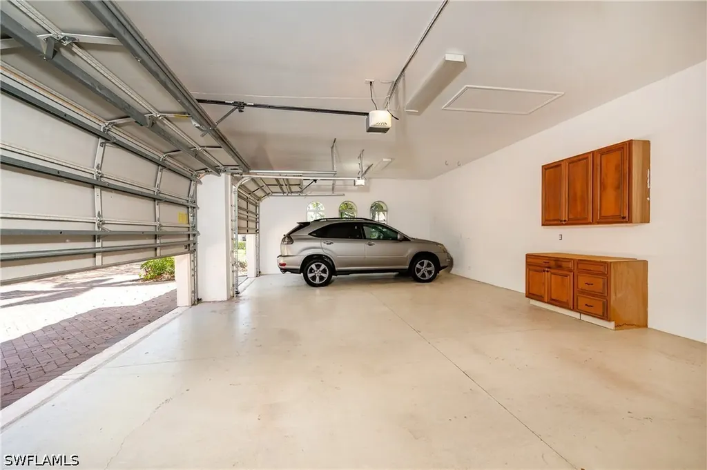 7657 Mulberry Lane Naples FL 34114