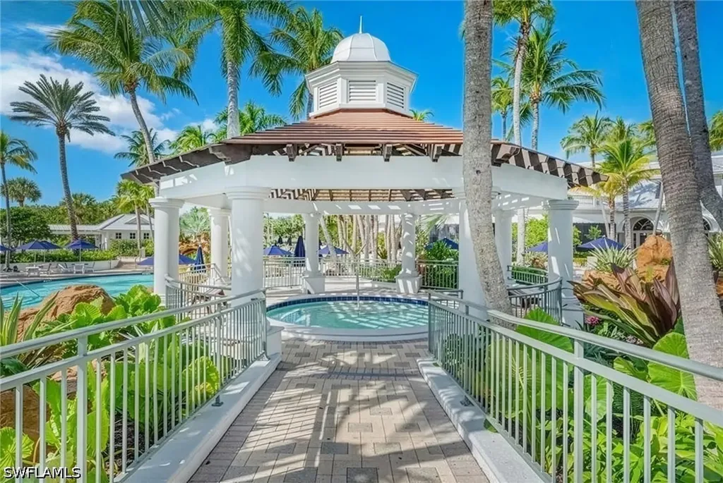 7657 Mulberry Lane Naples FL 34114