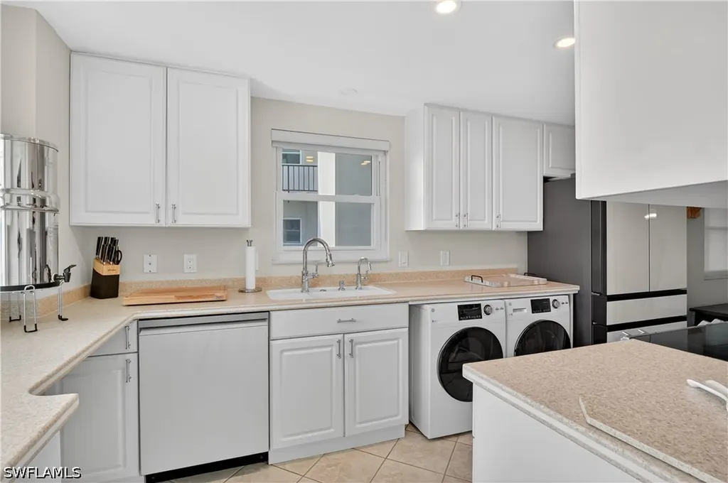 3400 Gulf Shore Boulevard N Naples FL 34103