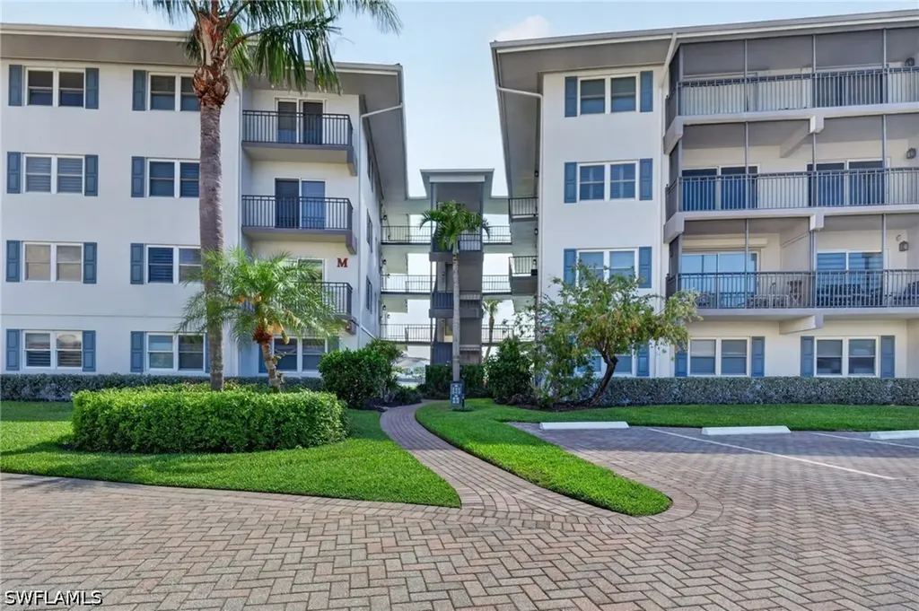 3400 Gulf Shore Boulevard N Naples FL 34103