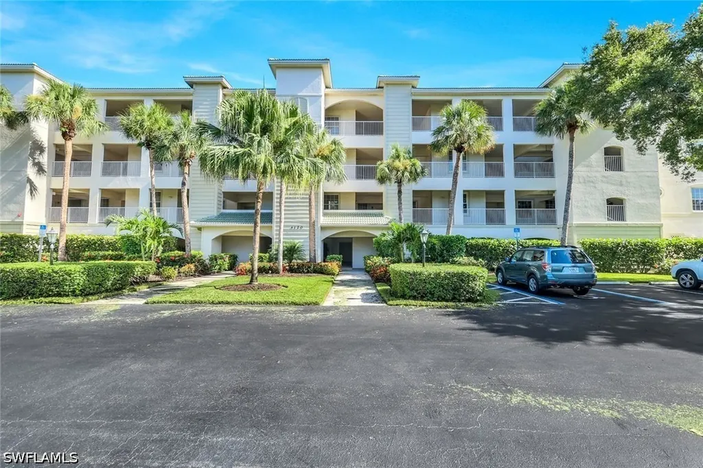 4120 Bayhead Drive Bonita Springs FL 34134