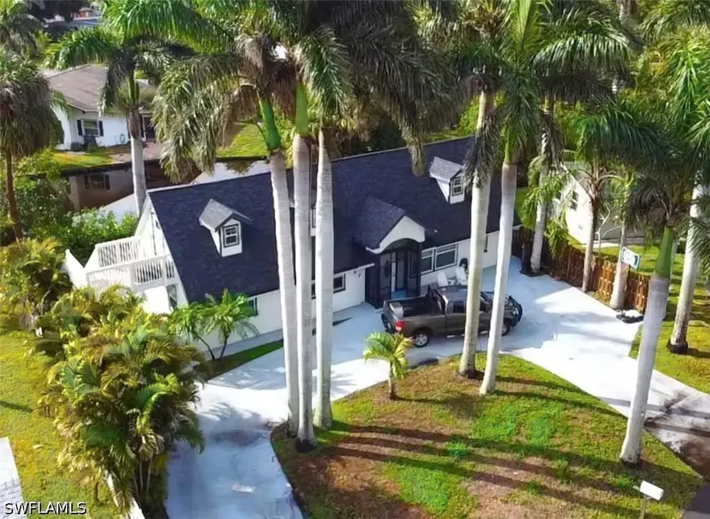 127 Standish Circle North Fort Myers FL 33903