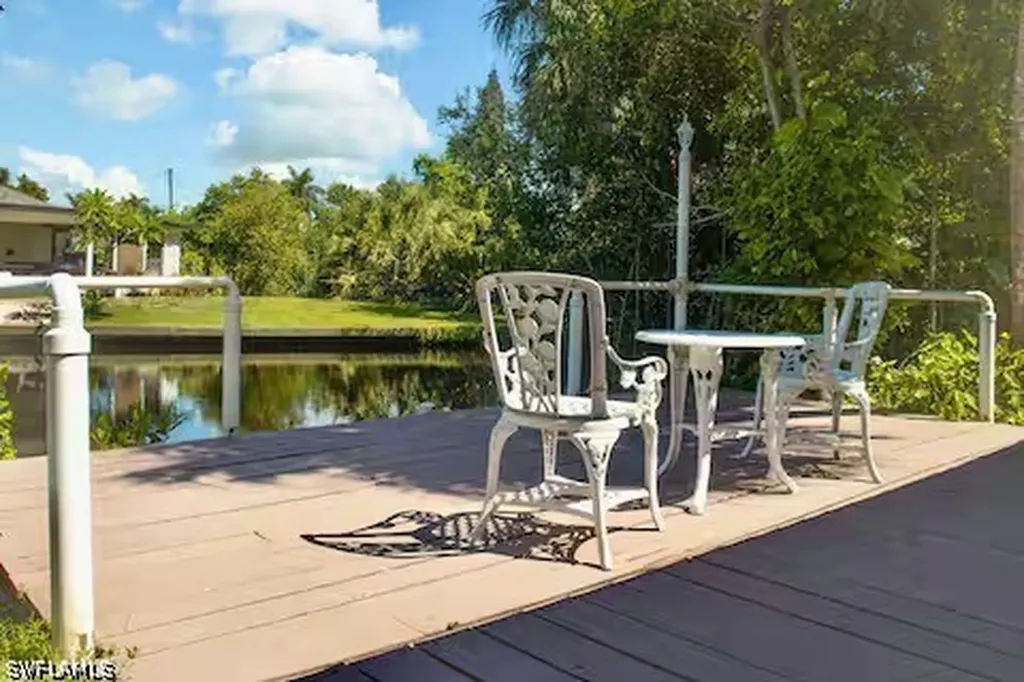 127 Standish Circle North Fort Myers FL 33903