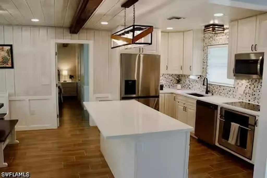 127 Standish Circle North Fort Myers FL 33903