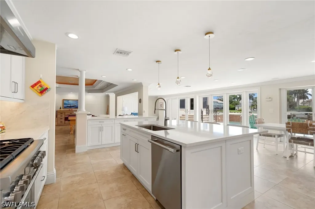 350 Bow Line Bend Naples FL 34103