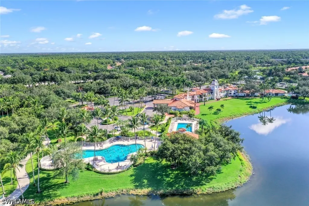 3142 Andorra Court Naples FL 34109
