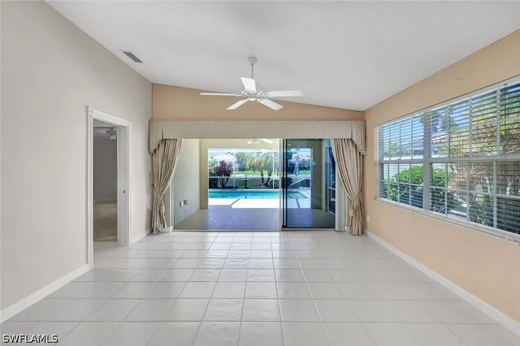 3142 Andorra Court Naples FL 34109