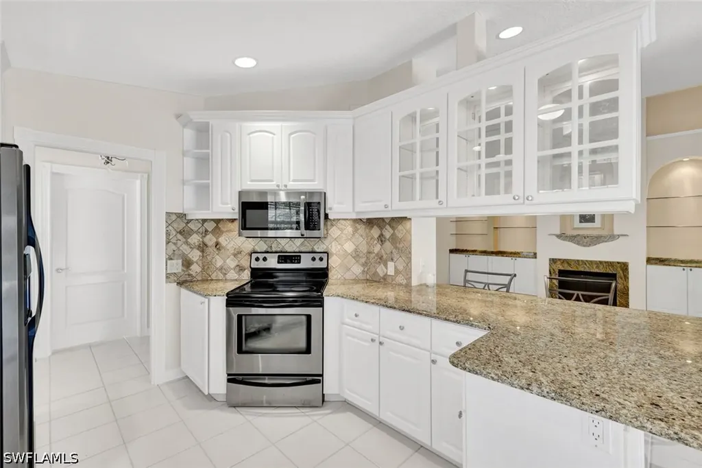 3142 Andorra Court Naples FL 34109