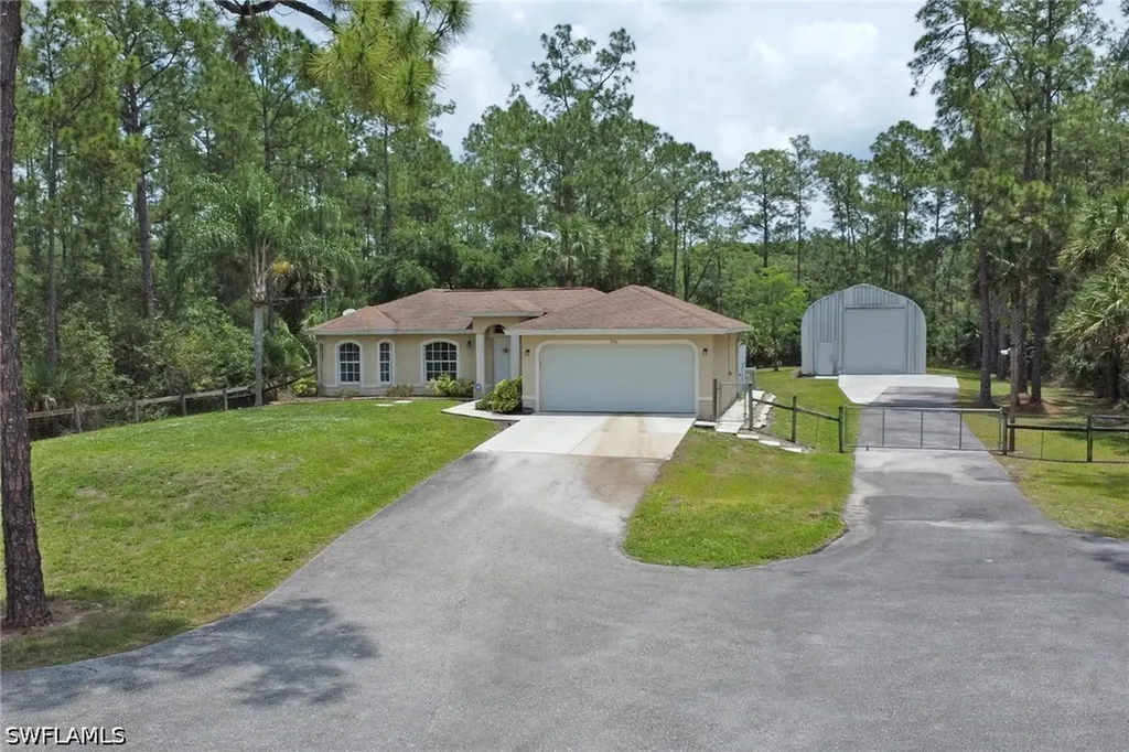 3110 Desoto Boulevard S Naples FL 34117
