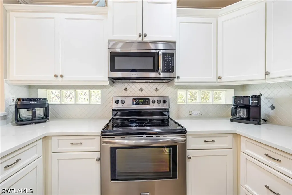 975 Tarpon Cove Drive Naples FL 34110