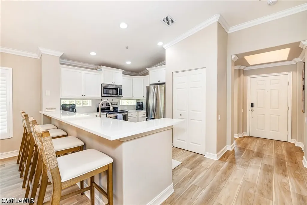 975 Tarpon Cove Drive Naples FL 34110