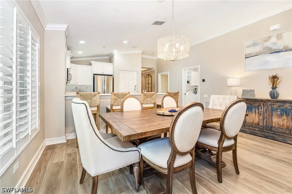 975 Tarpon Cove Drive Naples FL 34110