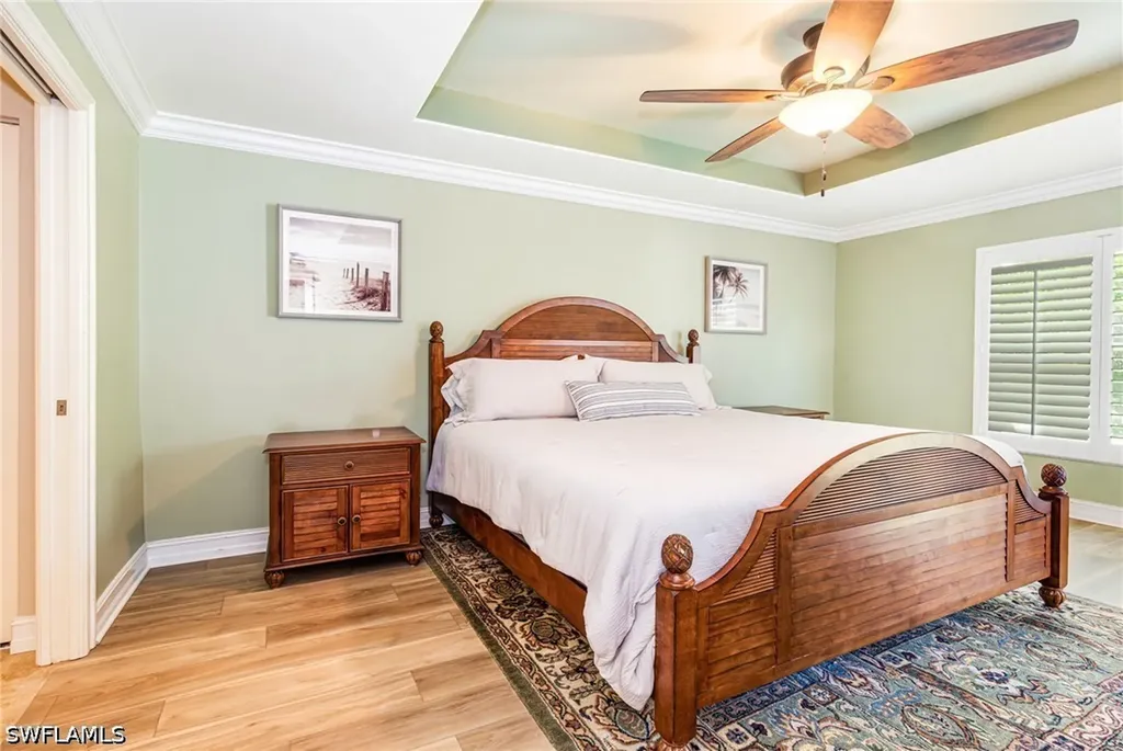 975 Tarpon Cove Drive Naples FL 34110
