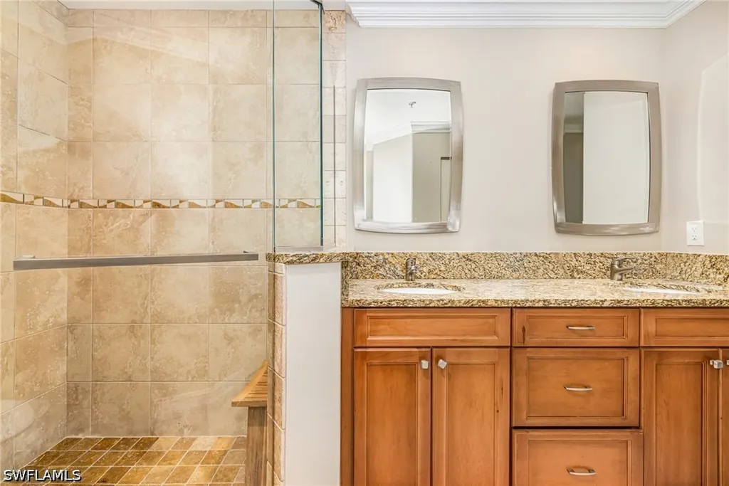 975 Tarpon Cove Drive Naples FL 34110