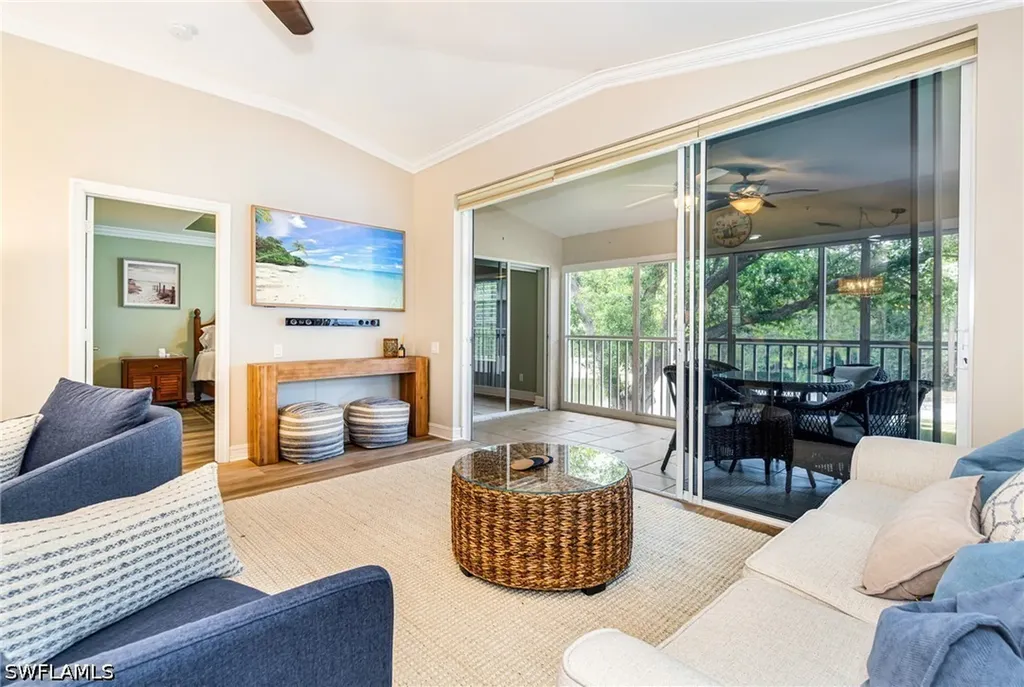 975 Tarpon Cove Drive Naples FL 34110