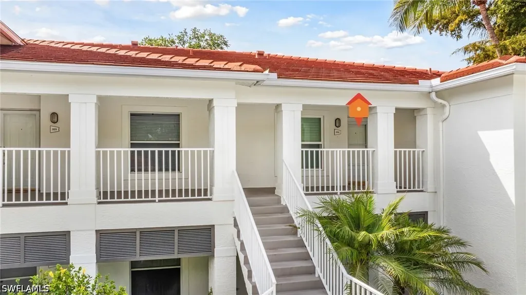 975 Tarpon Cove Drive Naples FL 34110