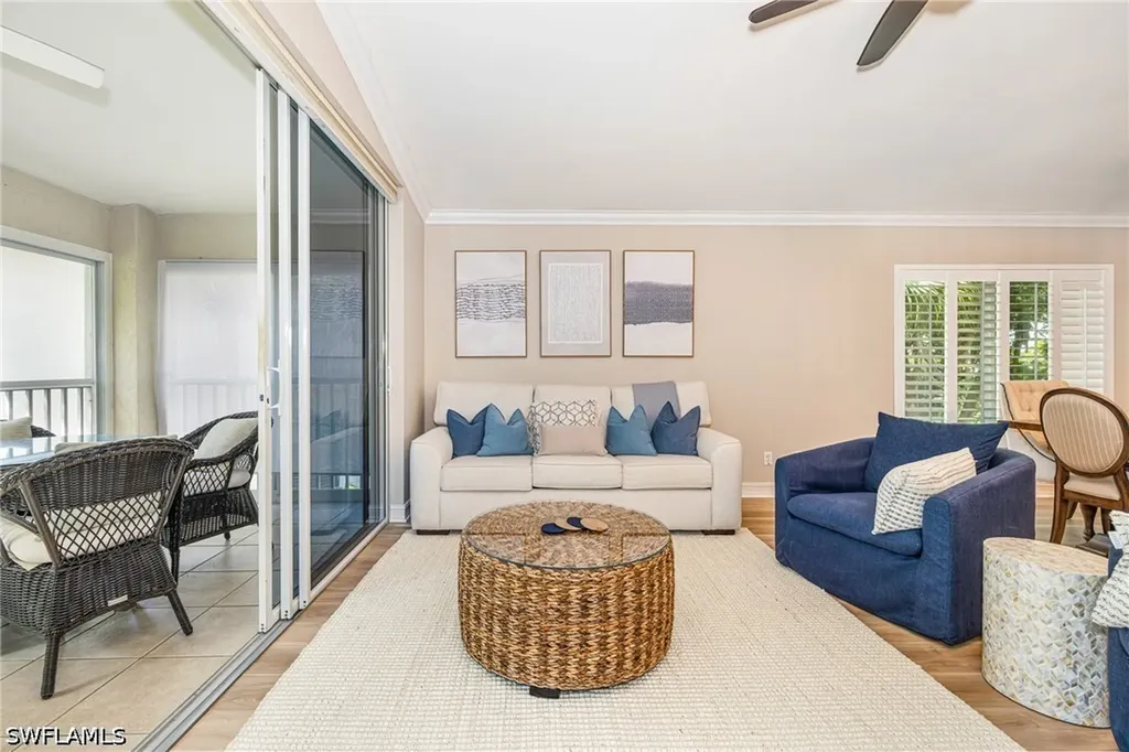 975 Tarpon Cove Drive Naples FL 34110