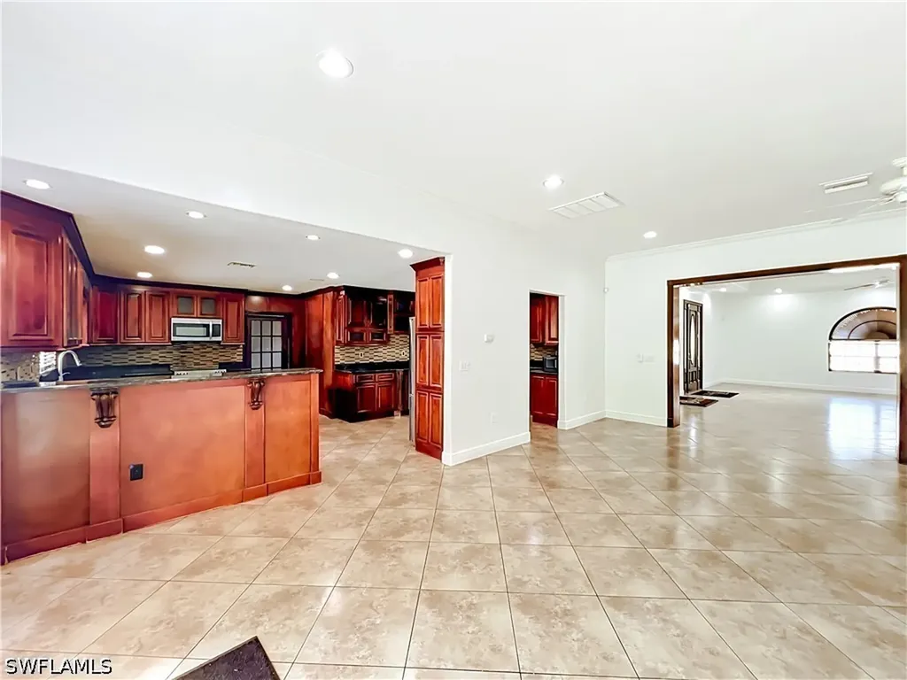 4210 S Hiawassee Road Orlando FL 32835