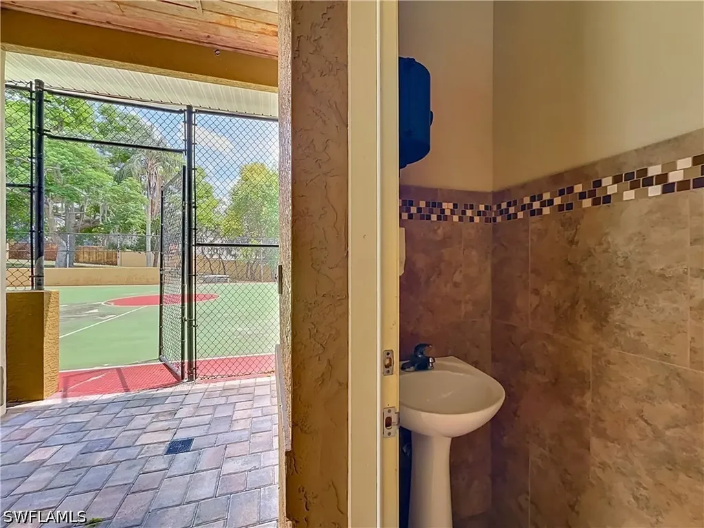 4210 S Hiawassee Road Orlando FL 32835