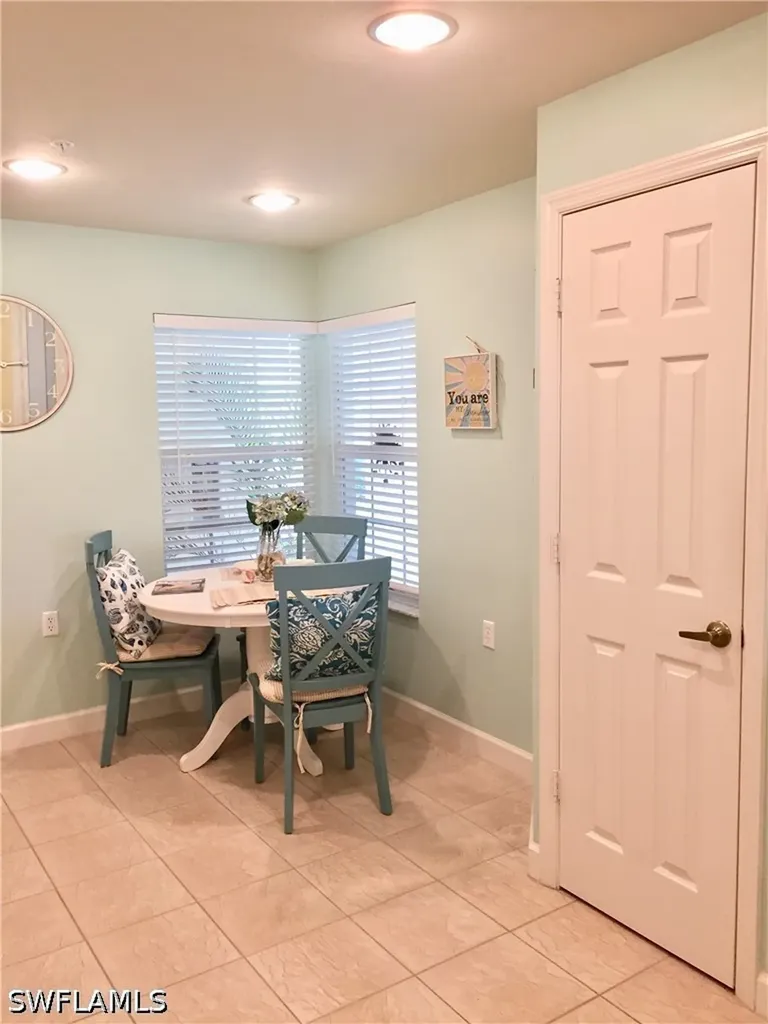3017 Driftwood Way Naples FL 34109
