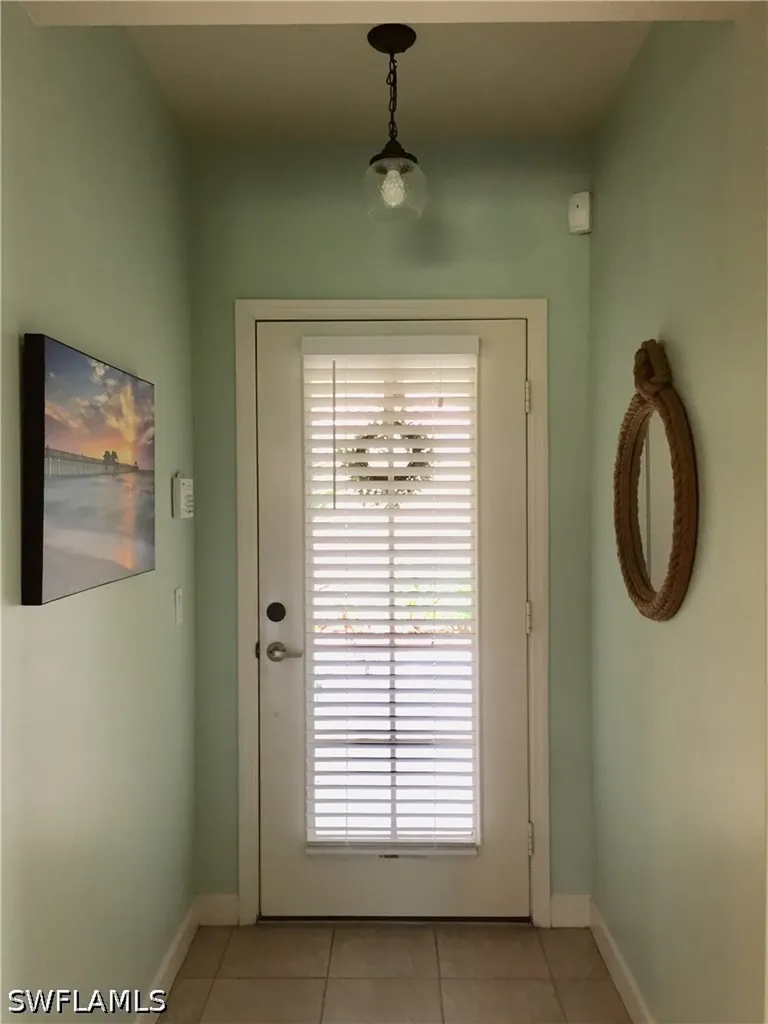 3017 Driftwood Way Naples FL 34109