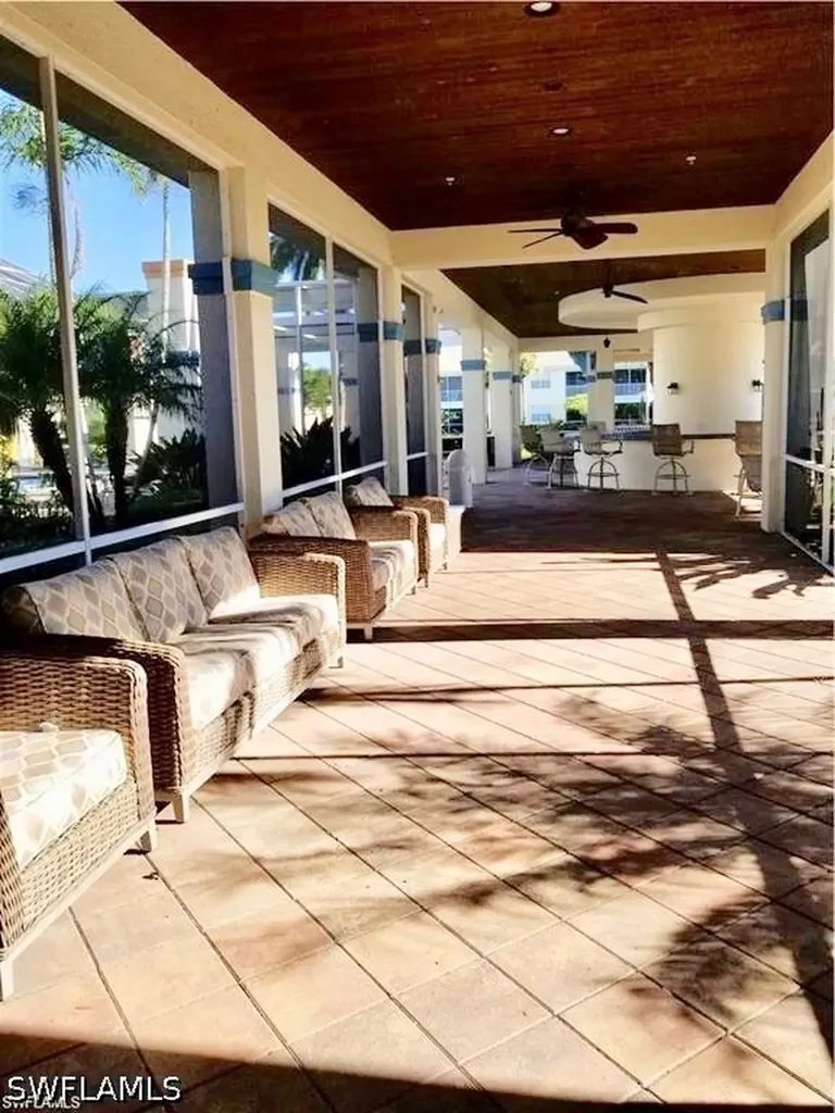 3017 Driftwood Way Naples FL 34109