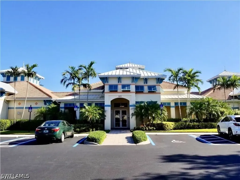 3017 Driftwood Way Naples FL 34109