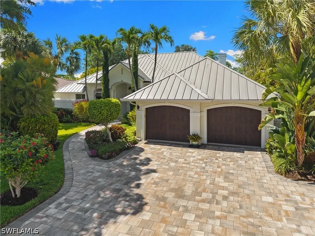 Naples FL, 2039 Mission Drive
