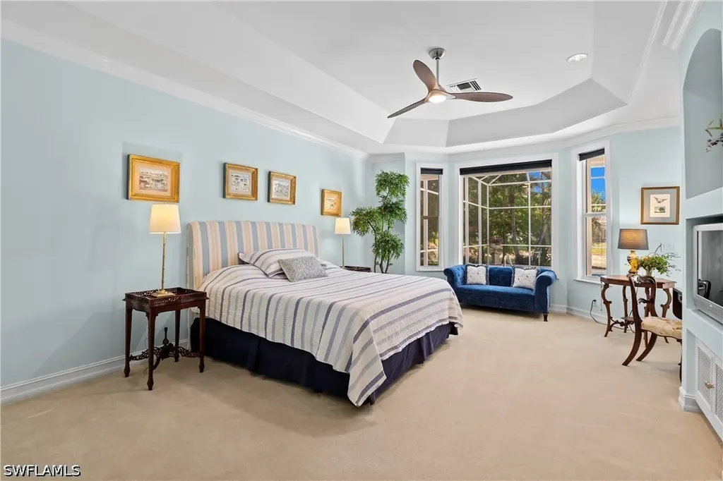 2039 Mission Drive Naples FL 34109