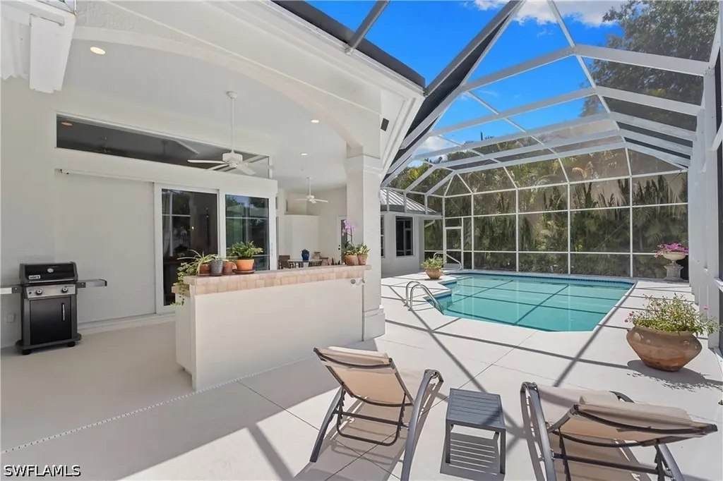 2039 Mission Drive Naples FL 34109