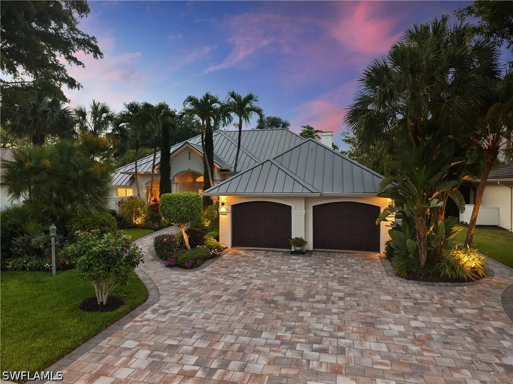 2039 Mission Drive Naples FL 34109
