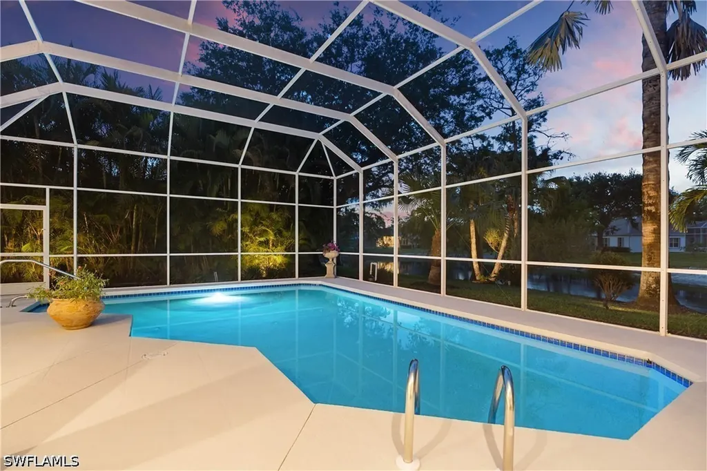 2039 Mission Drive Naples FL 34109