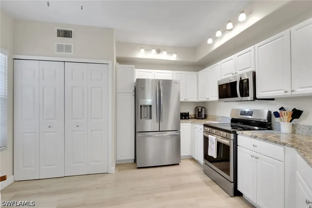 9653 Hemingway Lane Fort Myers FL 33913