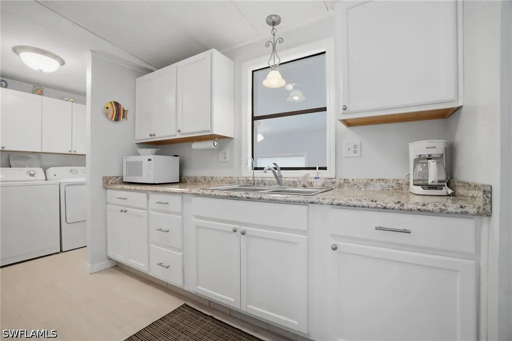 112 Cardinal Court Everglades City FL 34141