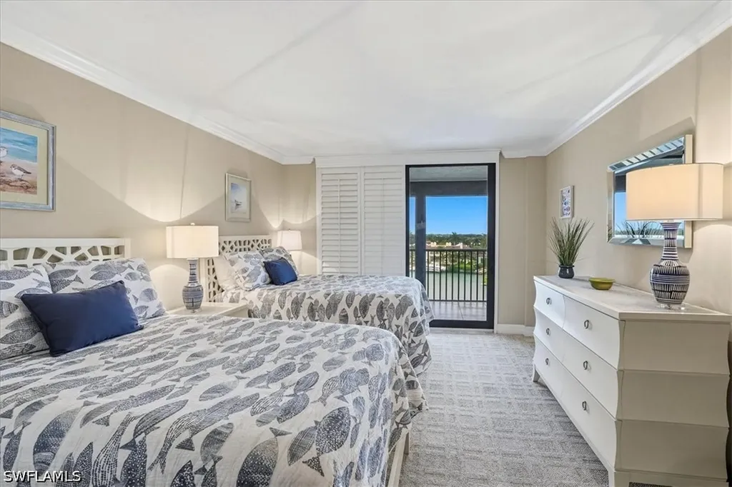 2400 Gulf Shore Boulevard N Naples FL 34103