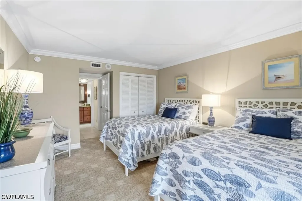 2400 Gulf Shore Boulevard N Naples FL 34103