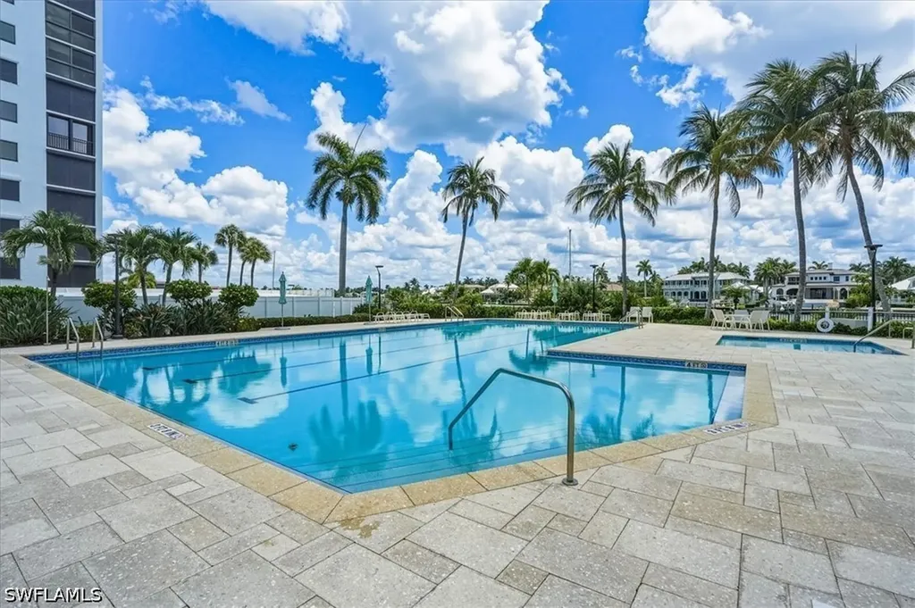 2400 Gulf Shore Boulevard N Naples FL 34103