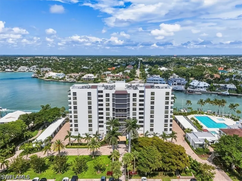 2400 Gulf Shore Boulevard N Naples FL 34103