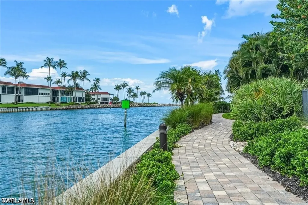 2400 Gulf Shore Boulevard N Naples FL 34103