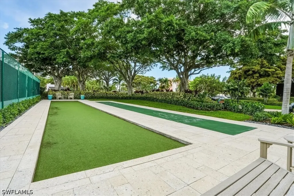 2400 Gulf Shore Boulevard N Naples FL 34103