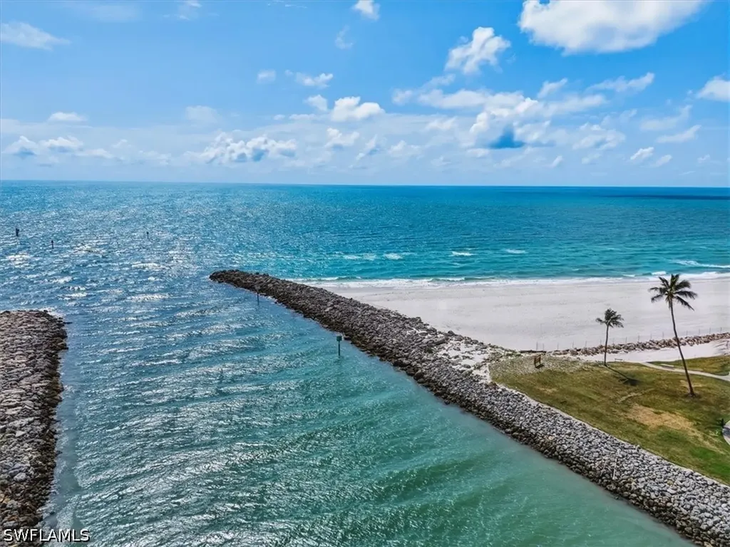 2400 Gulf Shore Boulevard N Naples FL 34103