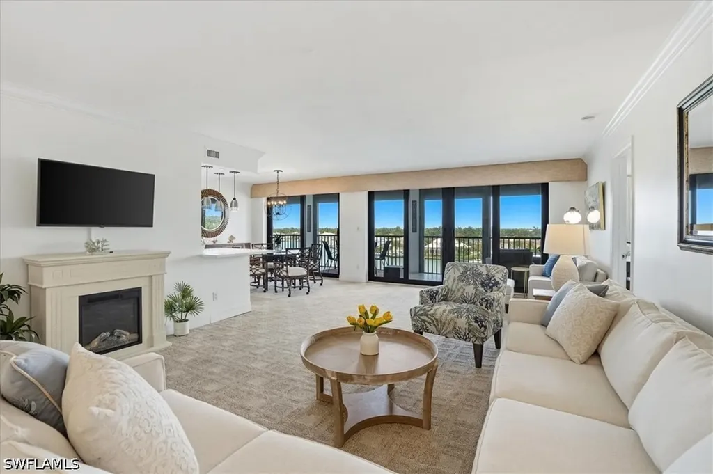 2400 Gulf Shore Boulevard N Naples FL 34103