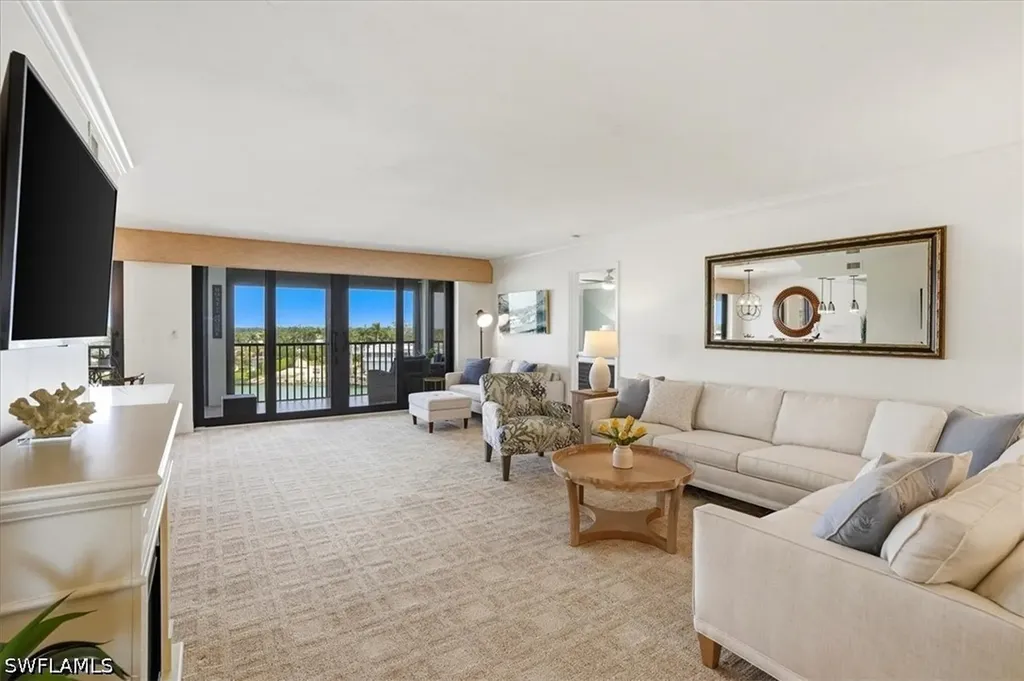 2400 Gulf Shore Boulevard N Naples FL 34103
