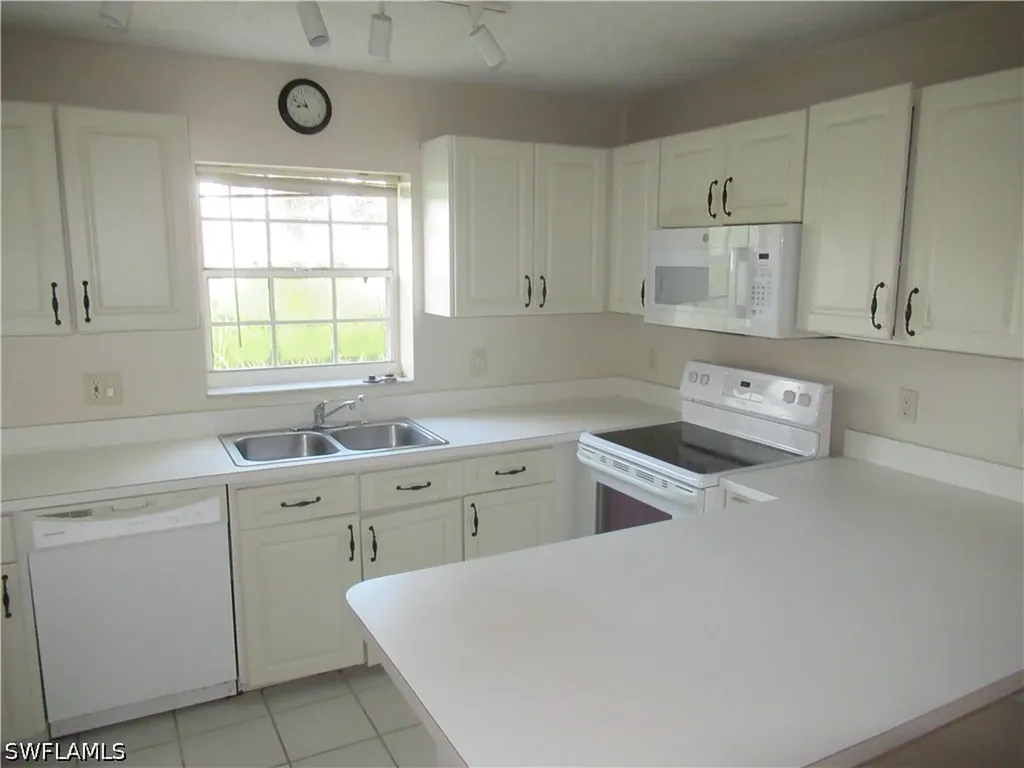 441 Quail Forest Boulevard Naples FL 34105
