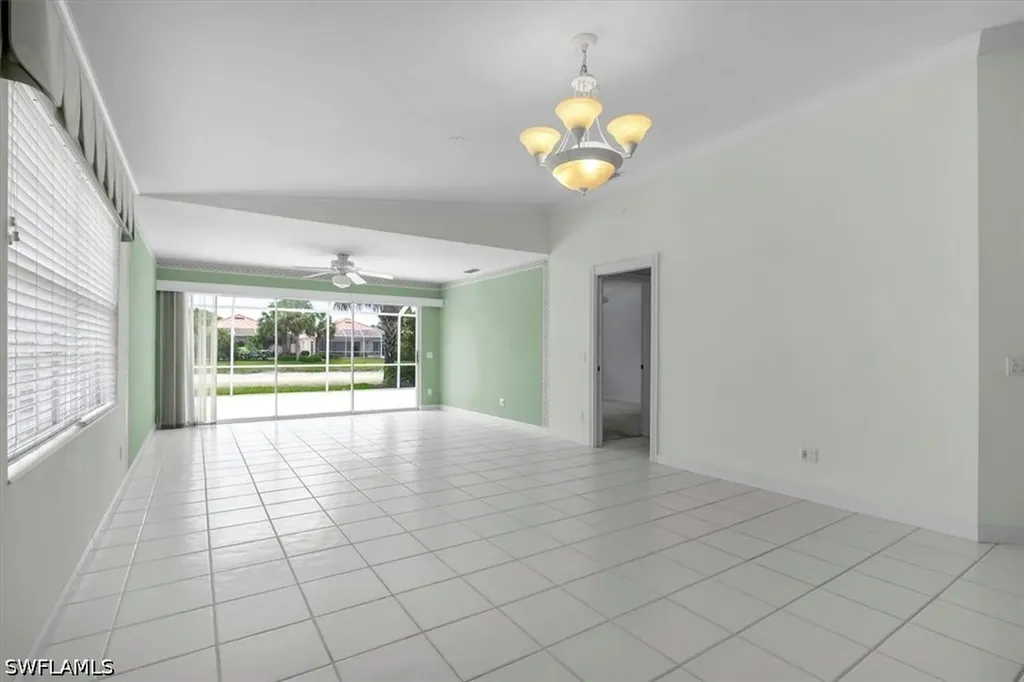 4155 Los Altos Court Naples FL 34109
