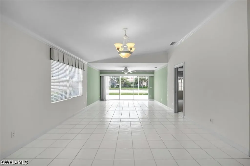 4155 Los Altos Court Naples FL 34109